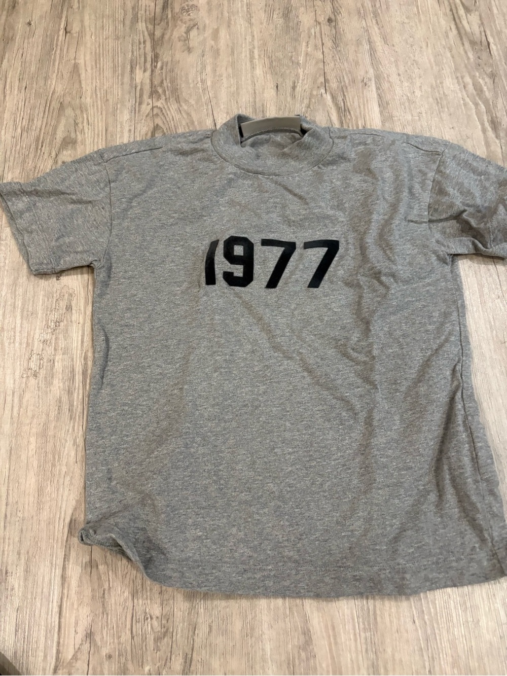 Fear of God Essentials Kids 1977 T-Shirt Size 8 Heather Grey Authentic